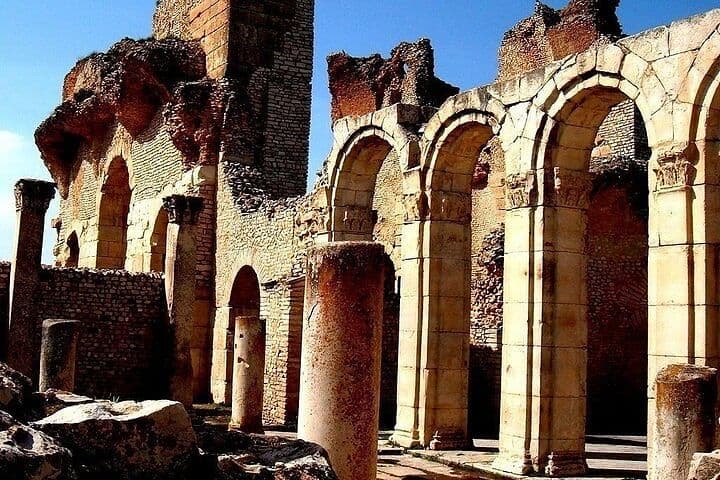 Berber Village Kesra & Mactaris Historic site Daytrip from Tunis